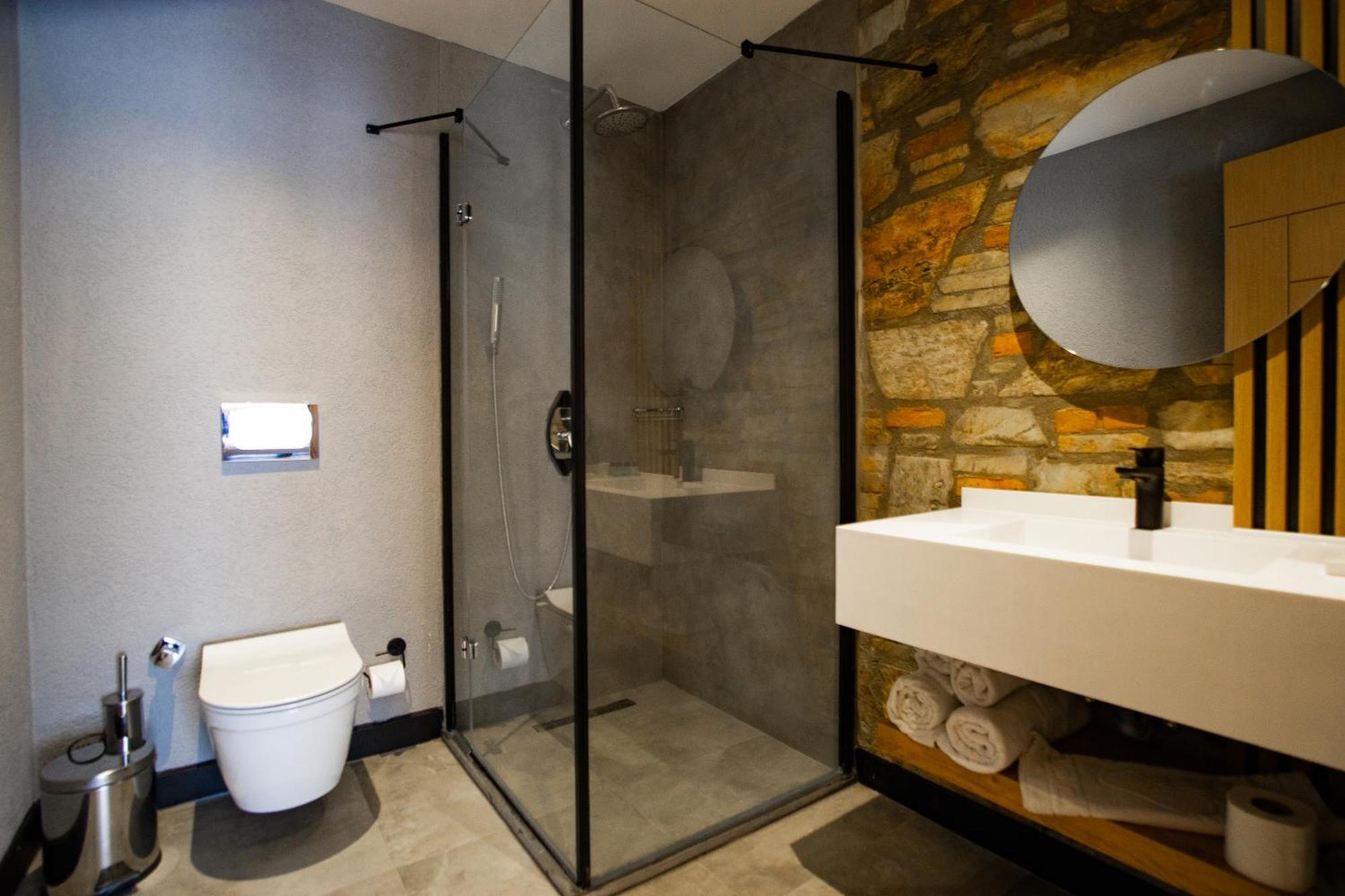 Asterina Hotel Тургутрейс Екстериор снимка